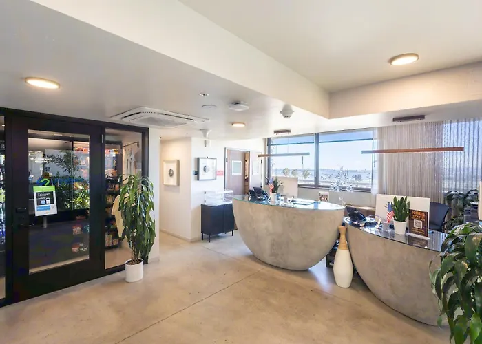 City24 Condo Hotel Little Italy Mission Hills San Diego